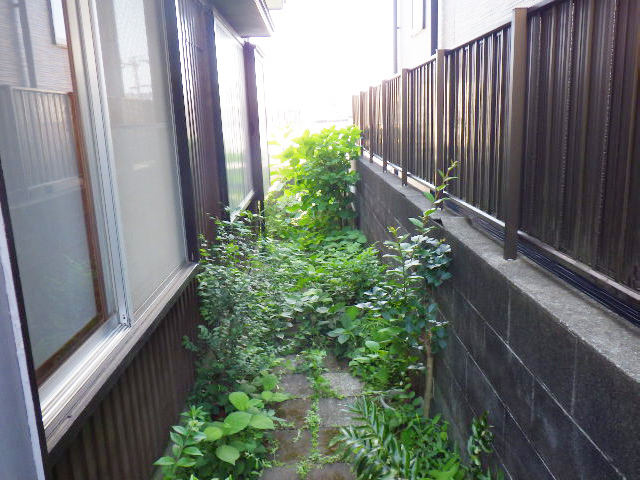 草抜き2（Before）